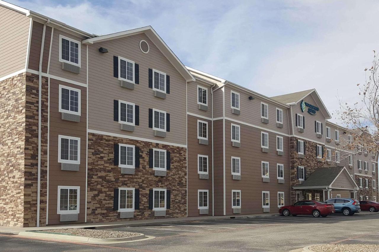 Woodspring Suites ميدلاند المظهر الخارجي الصورة