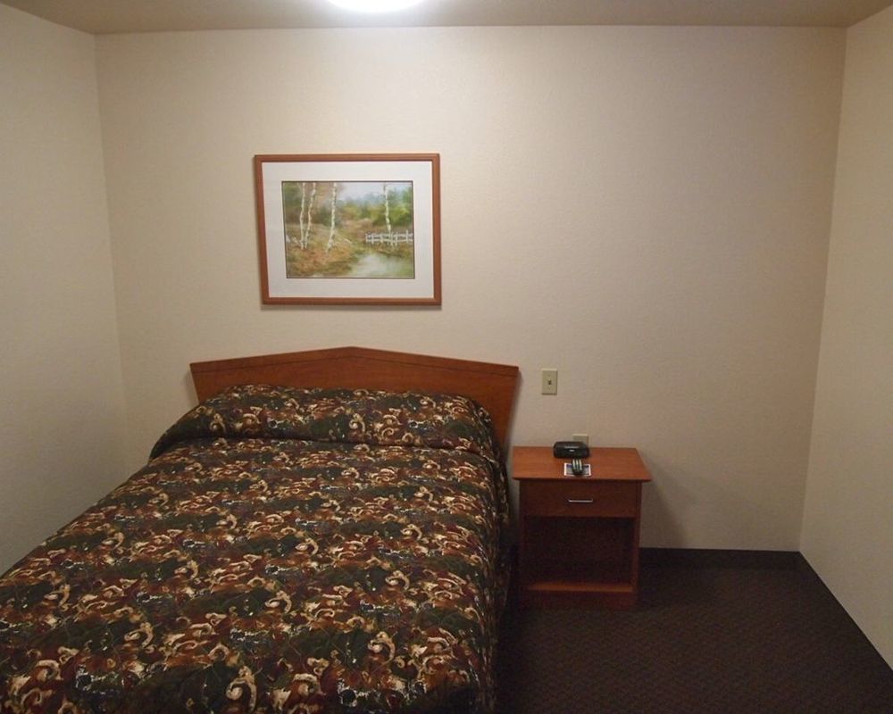 Woodspring Suites ميدلاند الغرفة الصورة